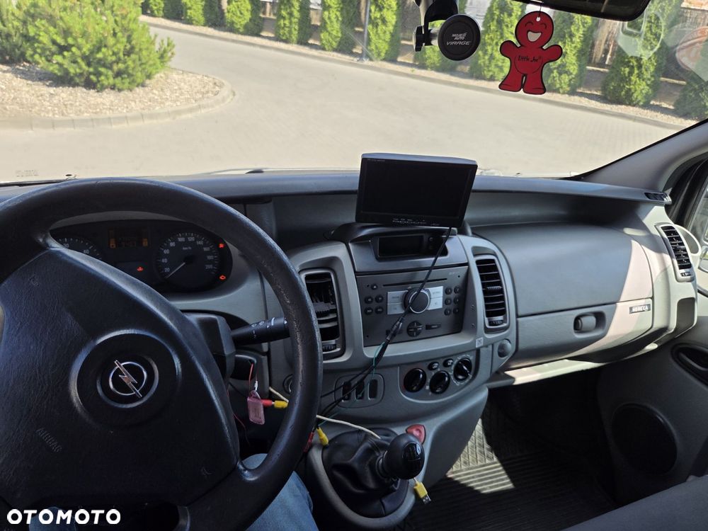 Opel Vivaro L2H1 2.9t - 3