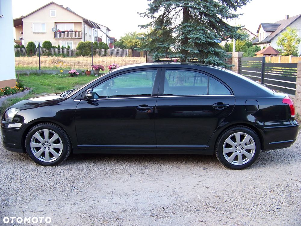 Toyota Avensis 2.0 D-4D - 4