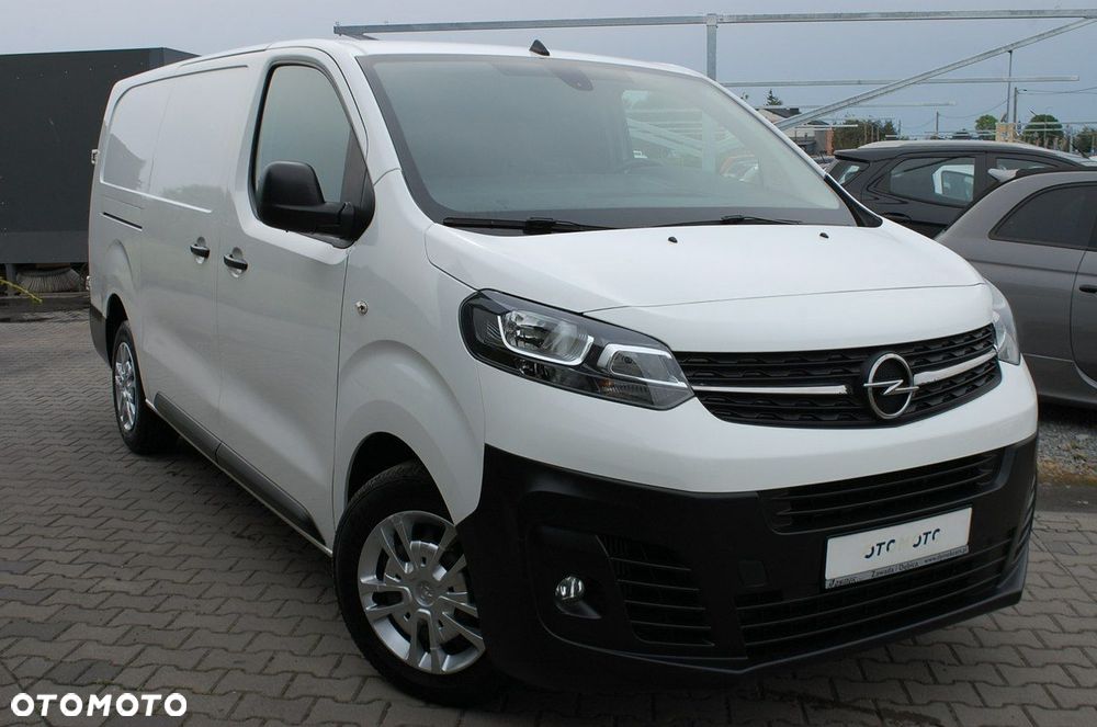 Opel Vivaro - 17