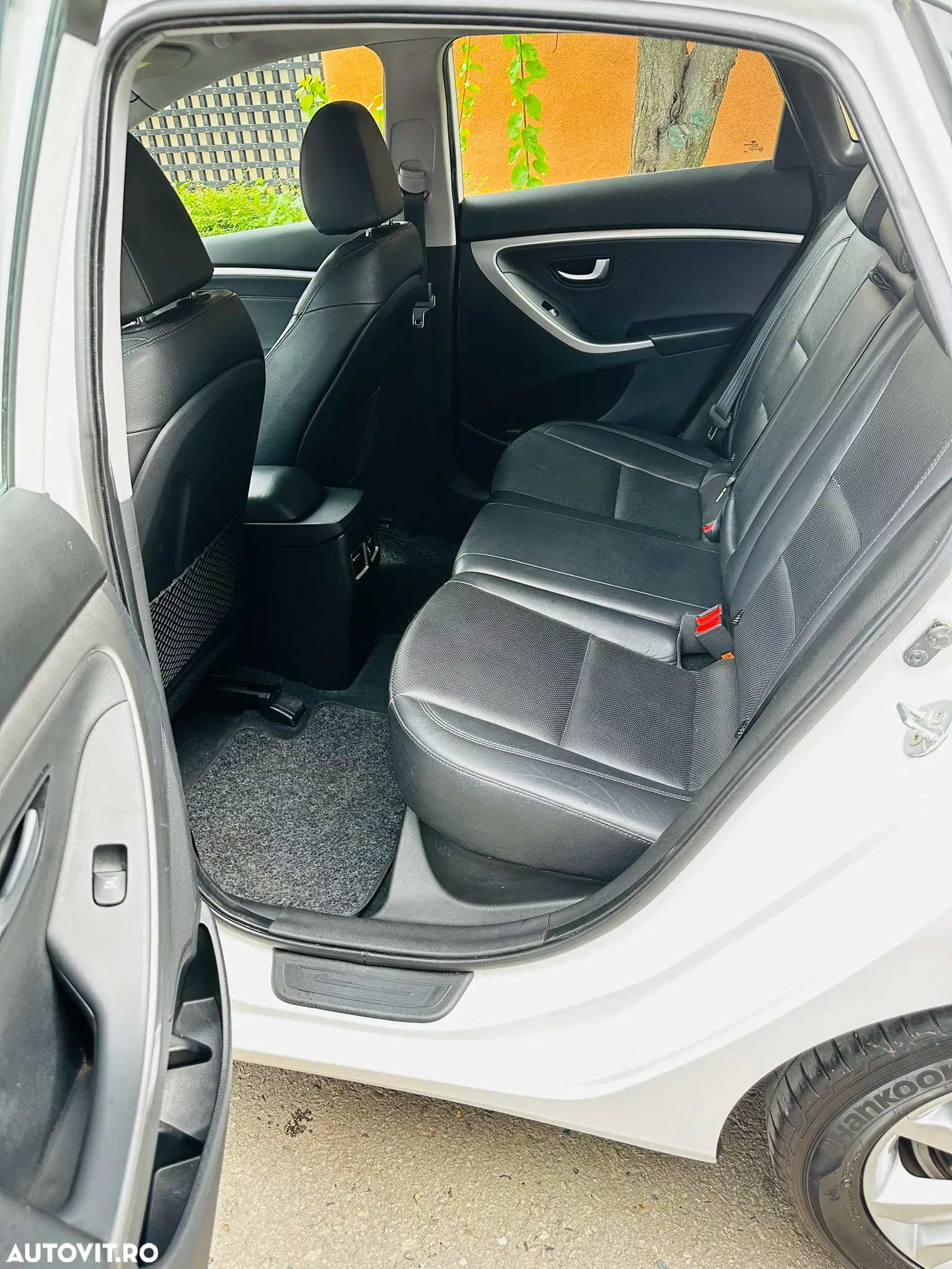 Hyundai i30 1.6 CRDI Premium - 11