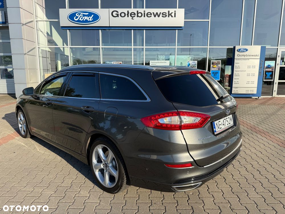 Ford Mondeo - 33