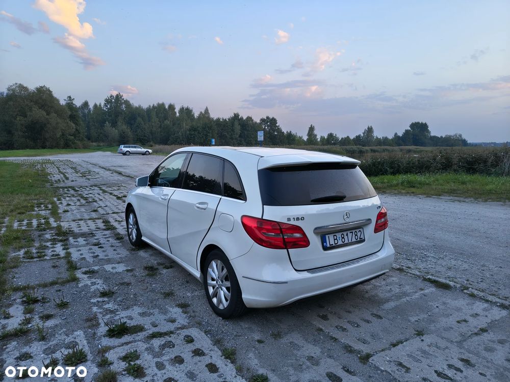Mercedes-Benz Klasa B 180 CDI (BlueEFFICIENCY) - 3