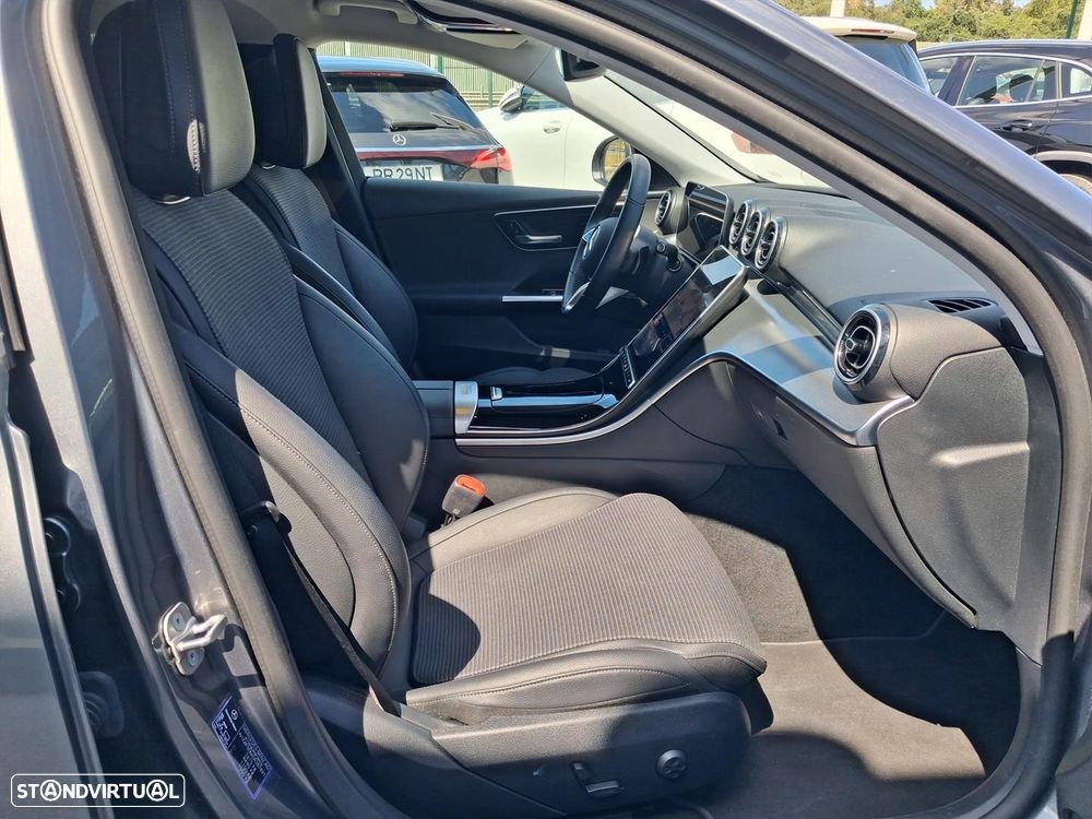 Mercedes-Benz C 300 e Avantgarde - 13