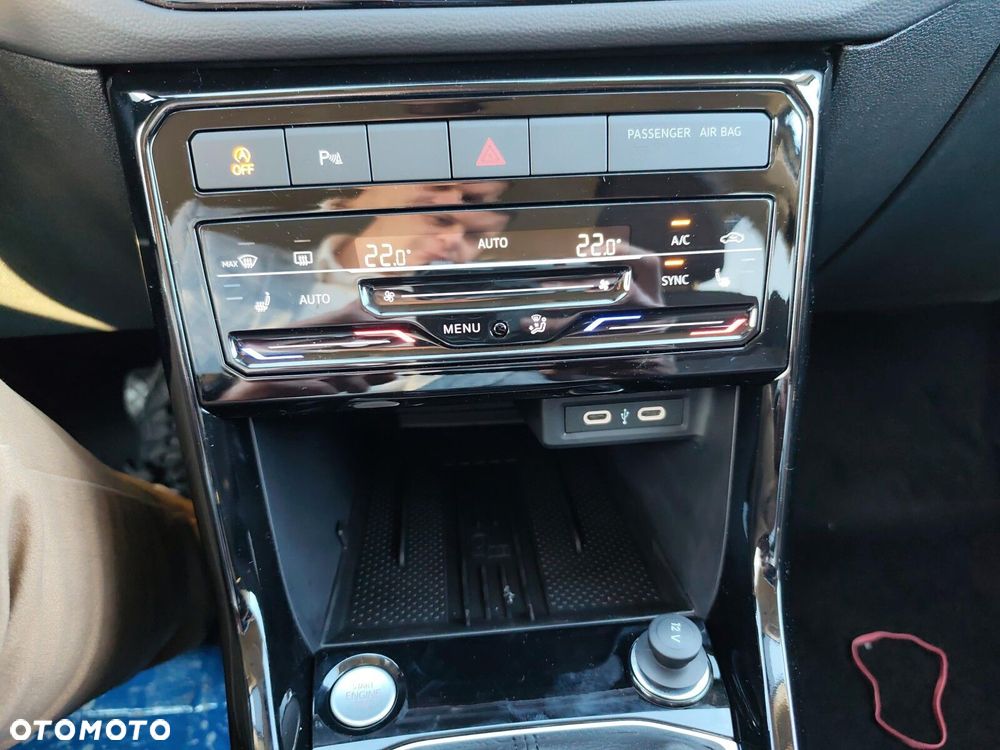 Volkswagen T-Cross 1.5 TSI ACT Life Plus DSG - 17