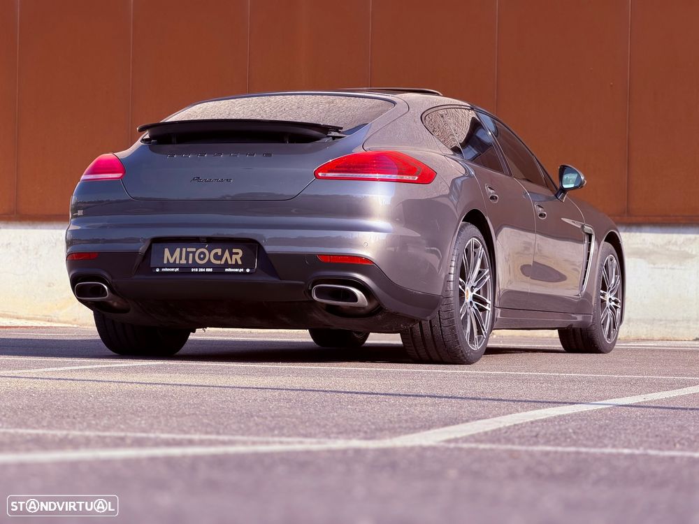 Porsche Panamera Edition - 12