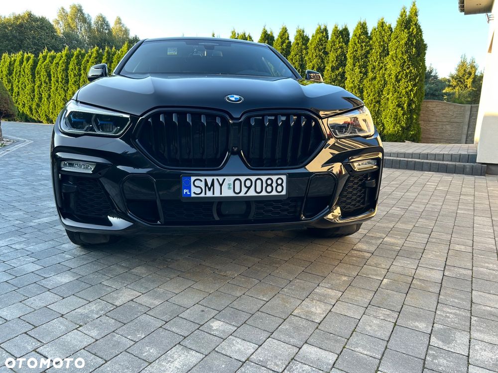 BMW X6 xDrive30d - 18
