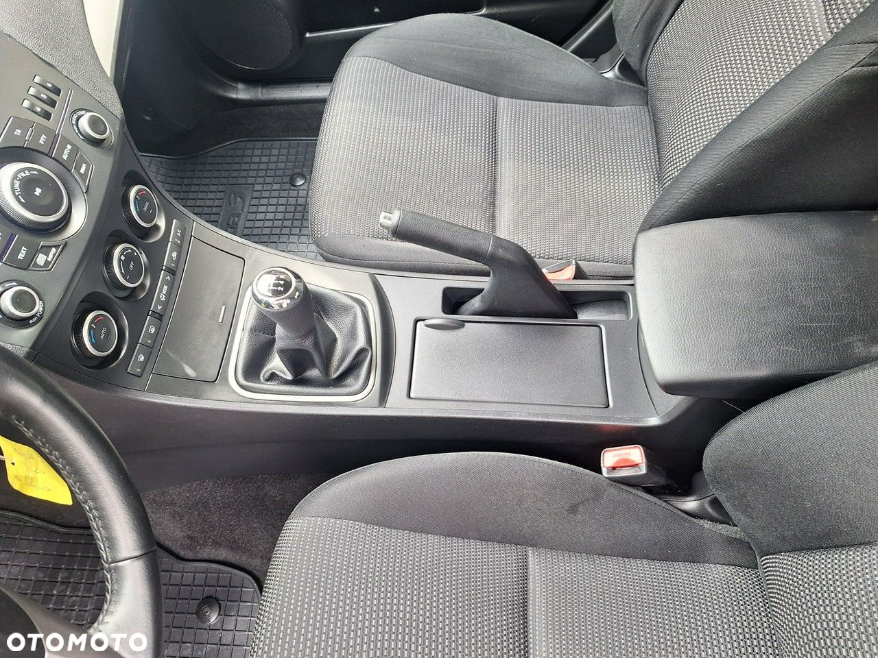 Mazda 3 1.6 MZR Active Plus - 25