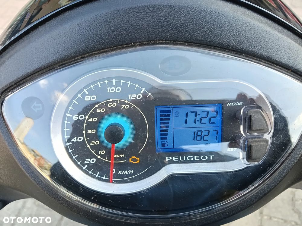 Peugeot Tweet - 9