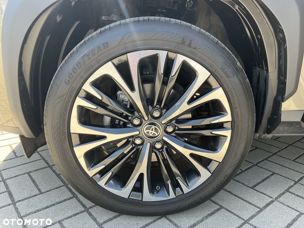 Toyota Yaris Cross - 22