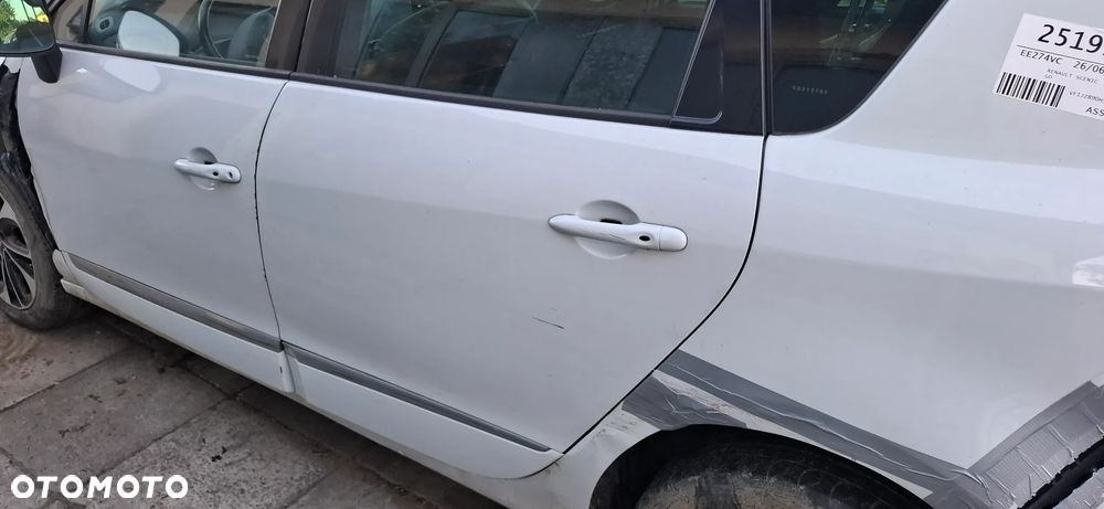 Renault Scenic Energy dCi 110 S&S Bose Edition - 7
