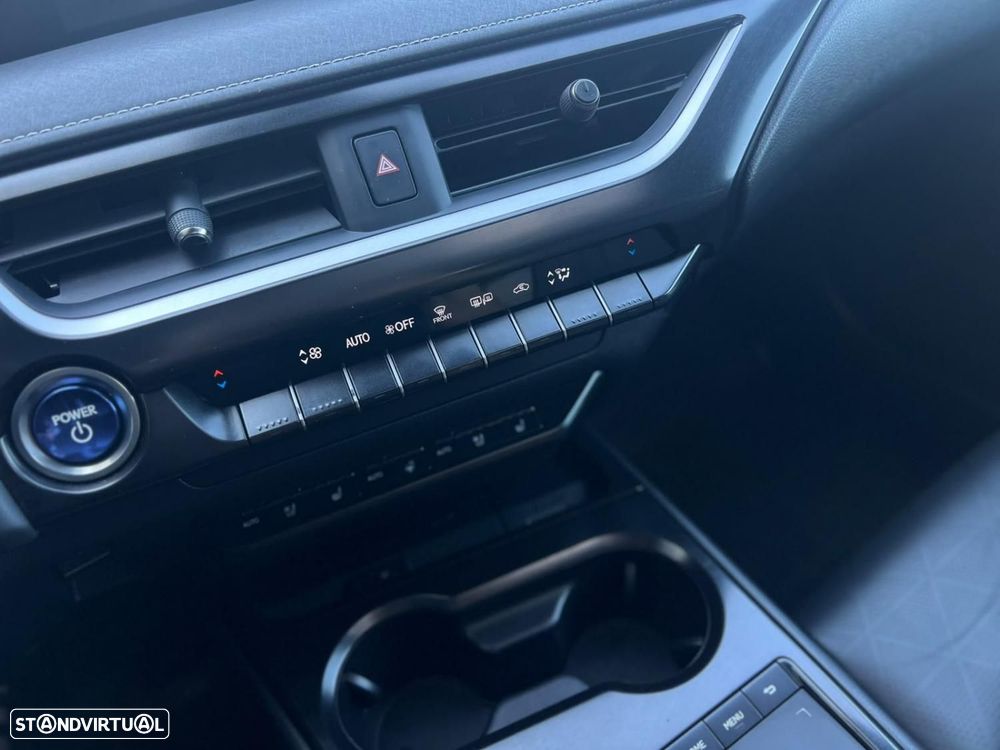 Lexus UX 300e Luxury - 10