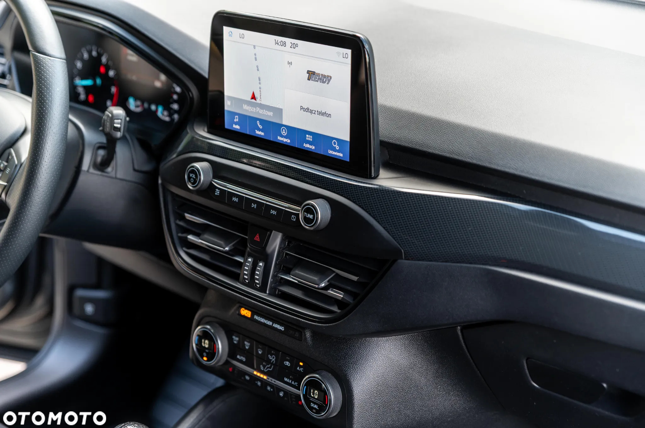 Ford Focus 1.0 EcoBoost Hybrid ST-LINE - 25
