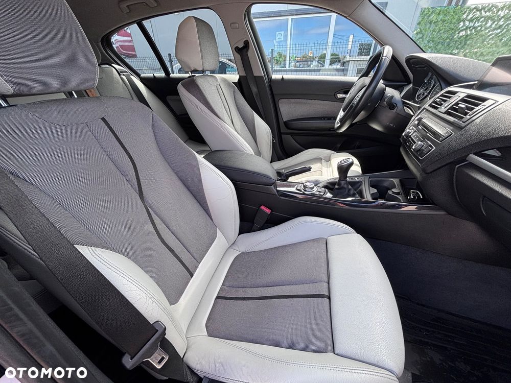 BMW Seria 1 116i Sport Line - 21