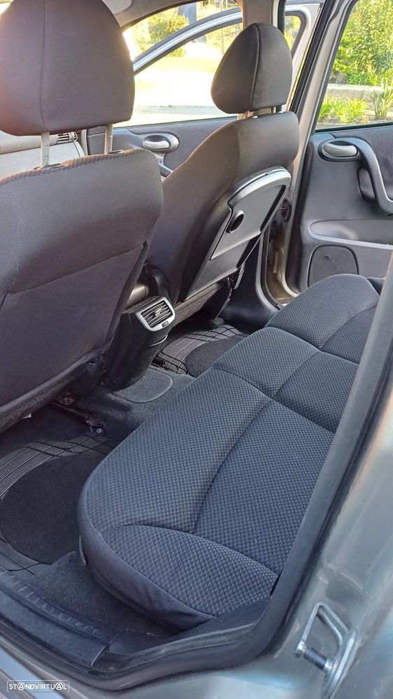 Fiat Stilo Multiwagon 1.6 16V Dynamic - 9