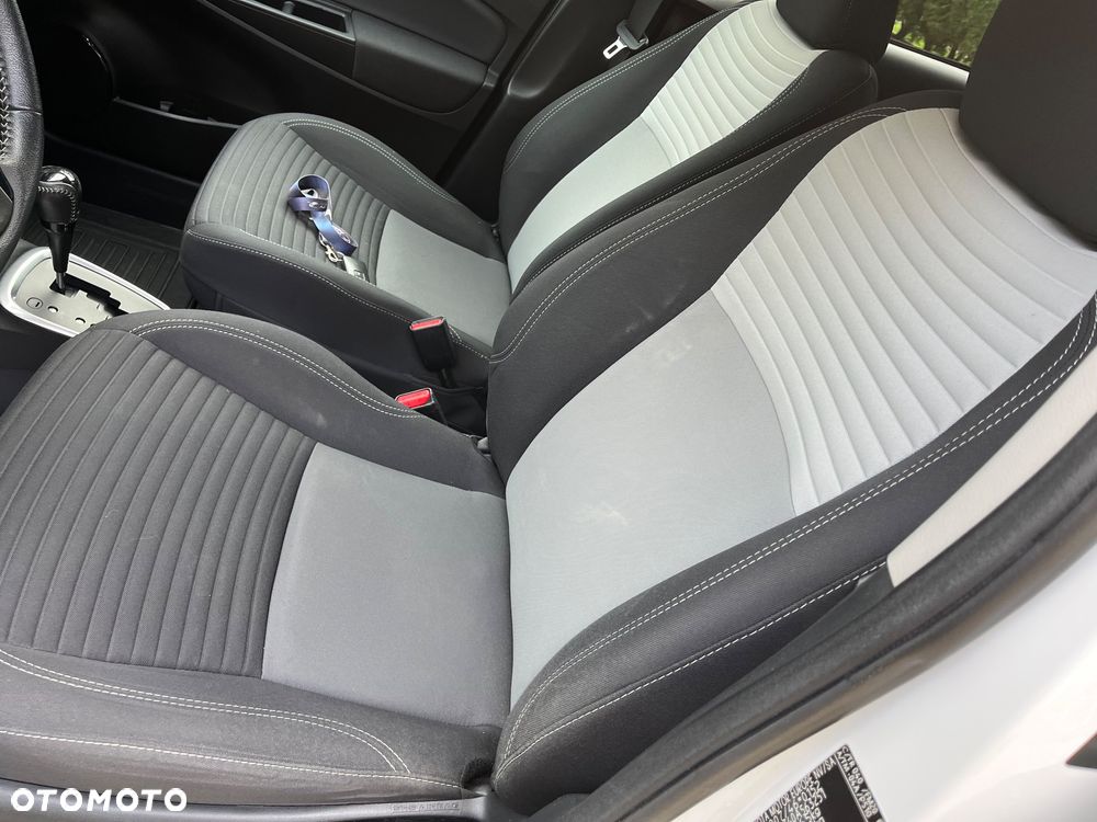 Toyota Yaris Hybrid 1.5 VVT-i Comfort - 10