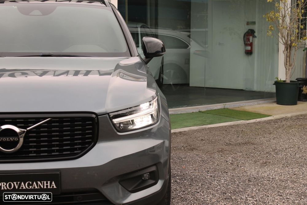Volvo XC 40 1.5 T3 R-Design Tech Edition - 29
