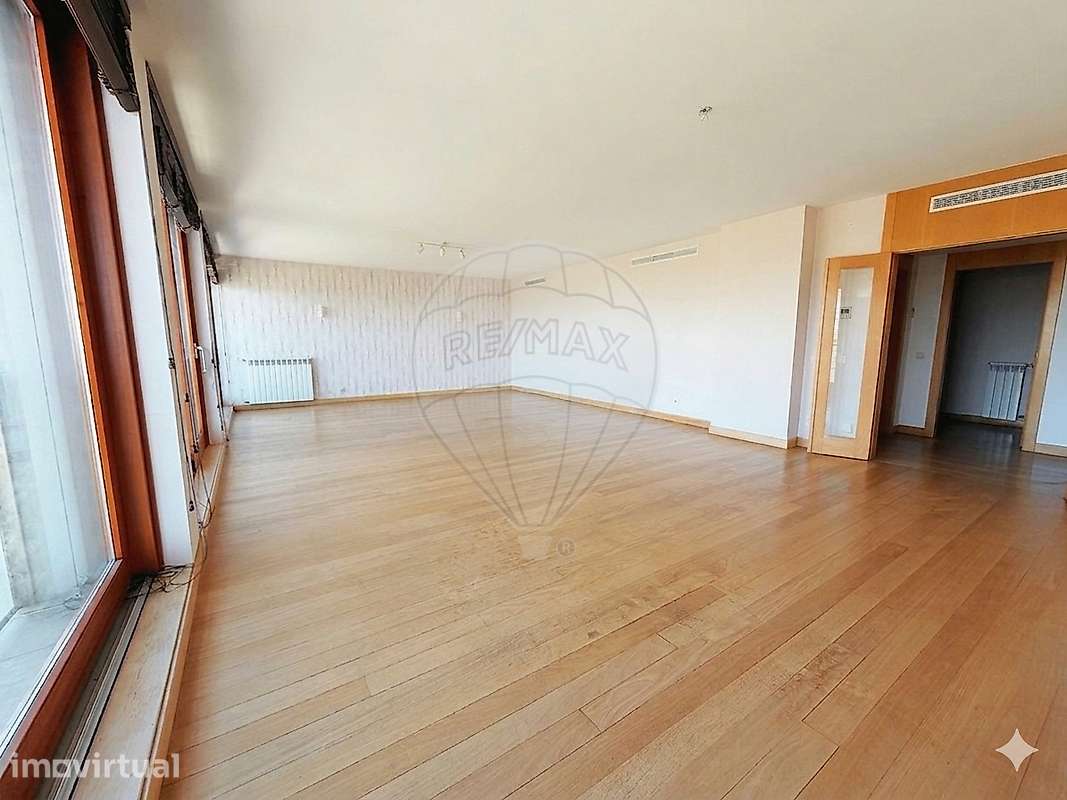Apartamento T4 para venda - Grande imagem: 3/37