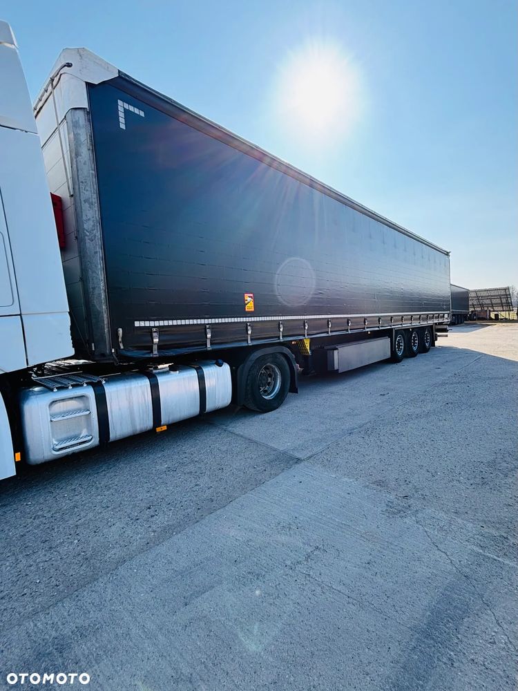 Schmitz Cargobull - 2