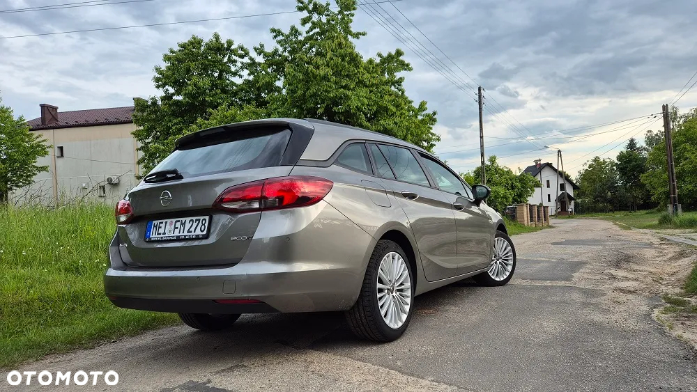 Opel Astra - 2