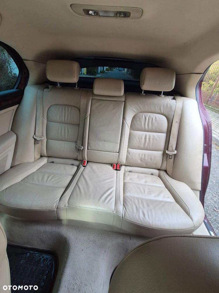 Skoda Superb 2.0 TDI Elegance DSG - 13