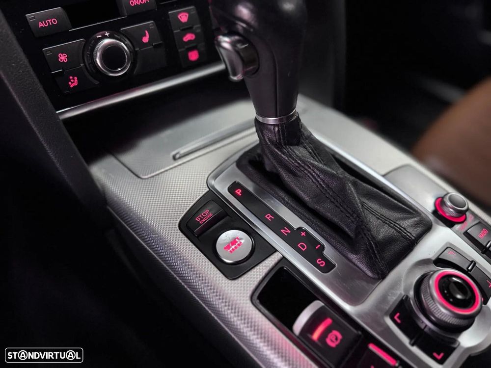 Audi A6 3.0 TDi V6 quattro Limited Edition Tiptronic - 15