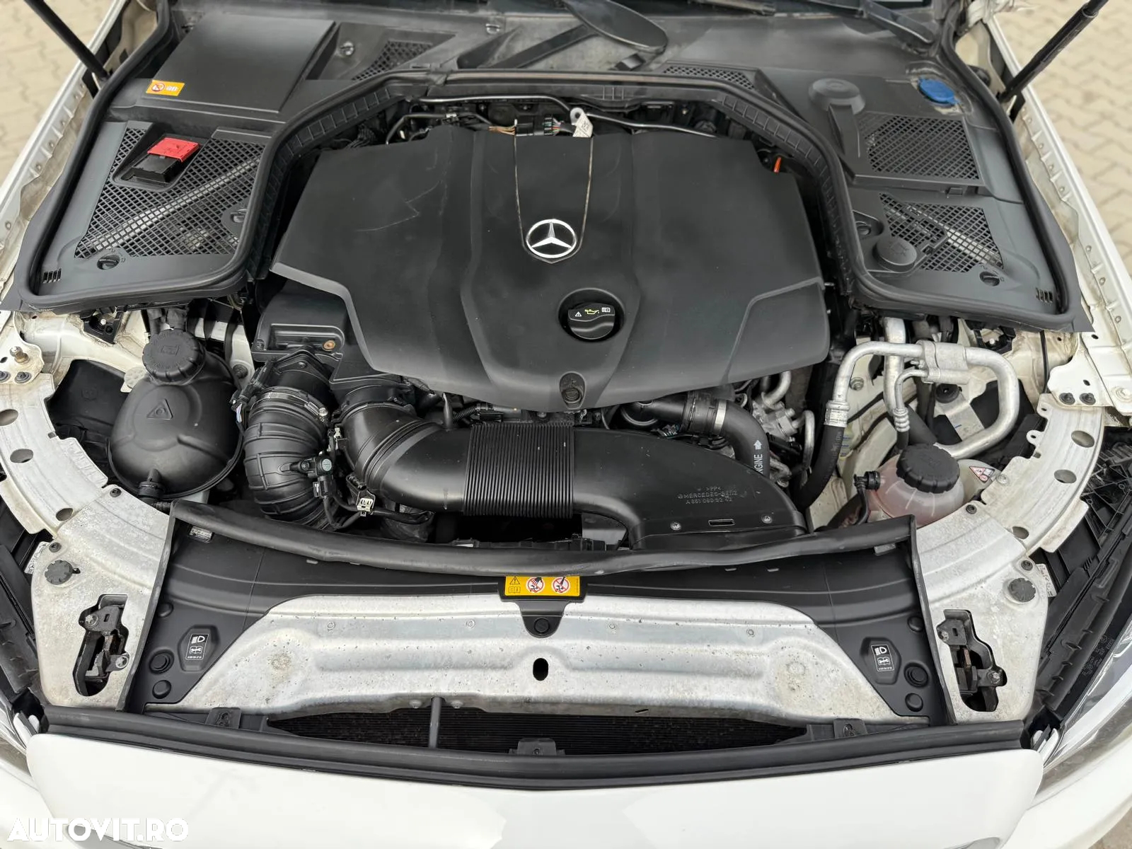 Mercedes-Benz C 250 (BlueTEC) d T 7G-TRONIC AMG Line - 32
