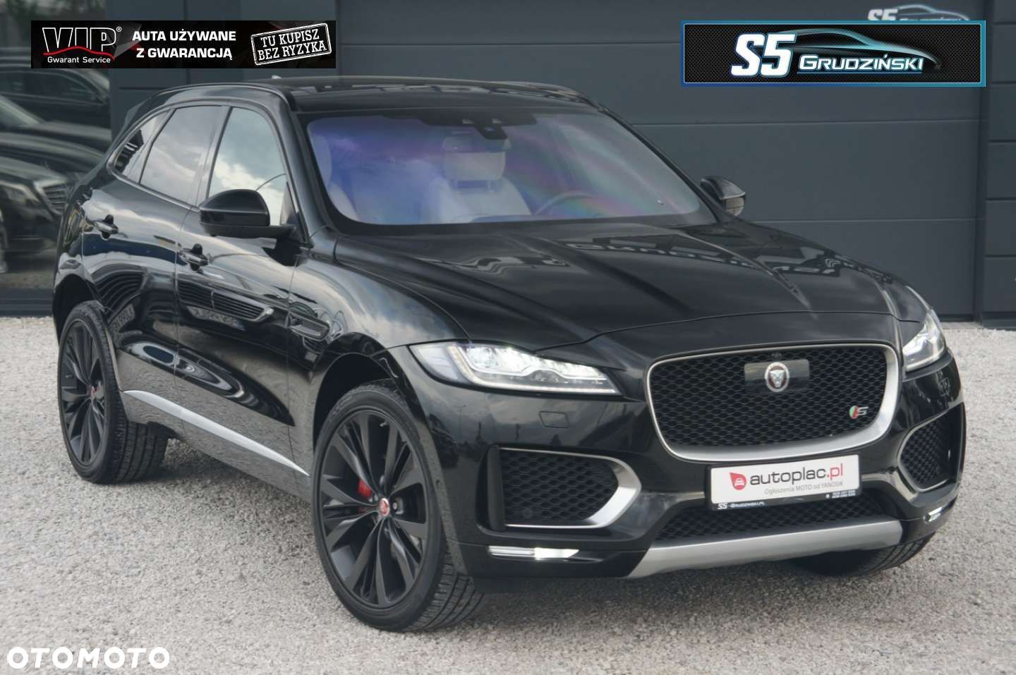 Jaguar F-Pace - 1