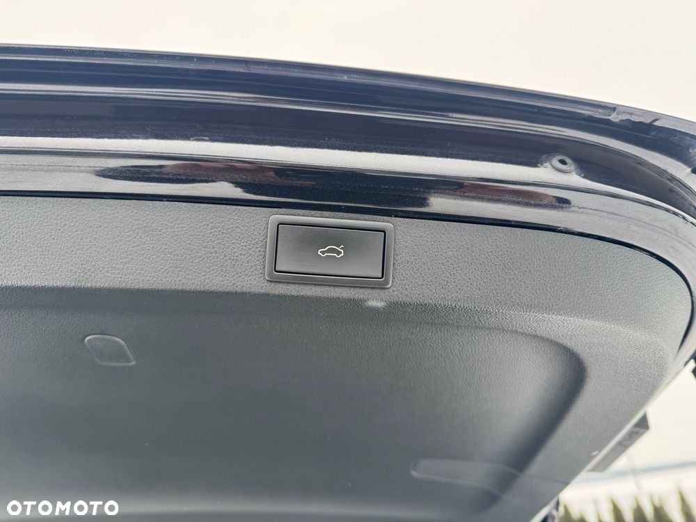 Skoda Octavia 2.0 TDI SCR Style DSG - 35