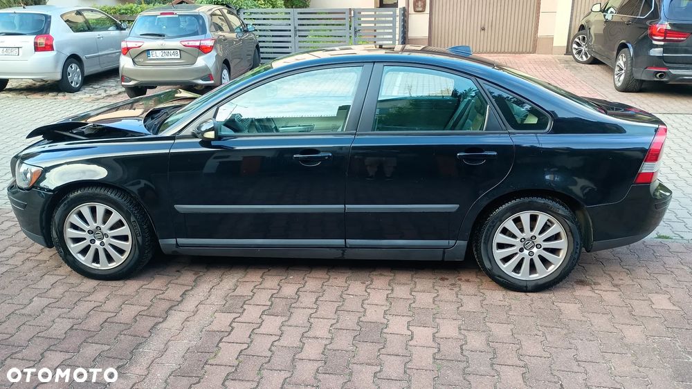 Volvo S40 1.6 Momentum - 5