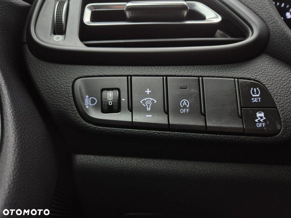 Hyundai i30 1.0 T-GDI Smart - 24