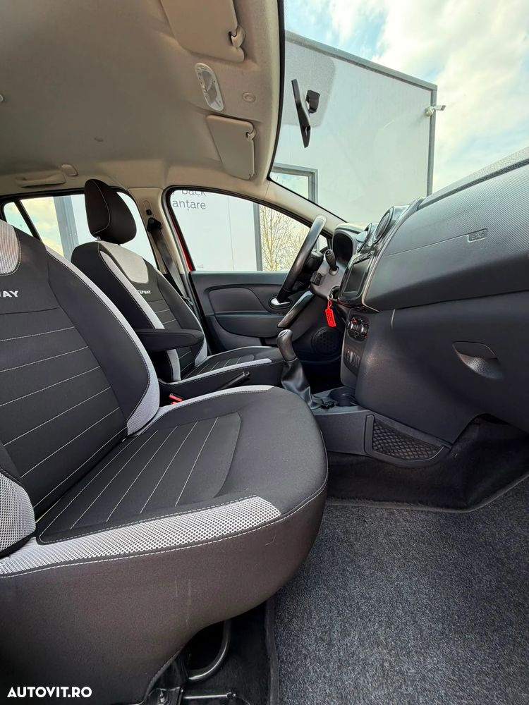 Dacia Logan 0.9 TCe Laureate - 9