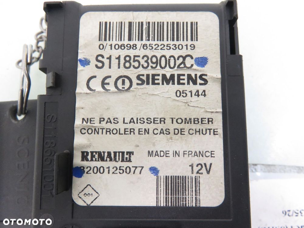 CZYTNIK KARTY RENAULT SCENIC II 8200125077 S118539002 - 2