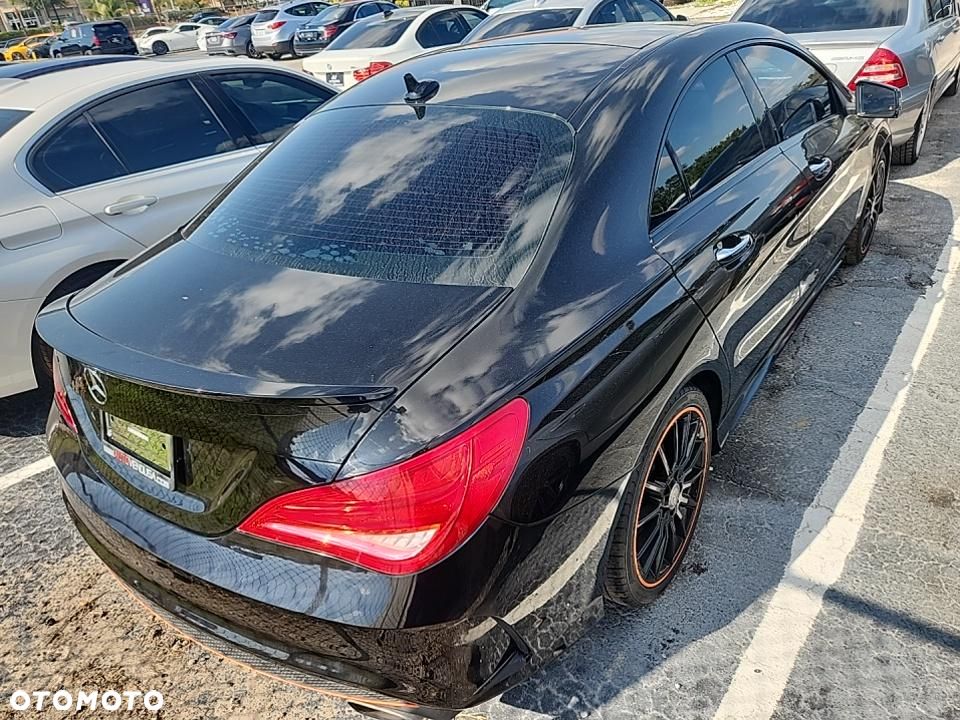 Mercedes-Benz CLA 250 4Matic 7G-DCT Sport - 4