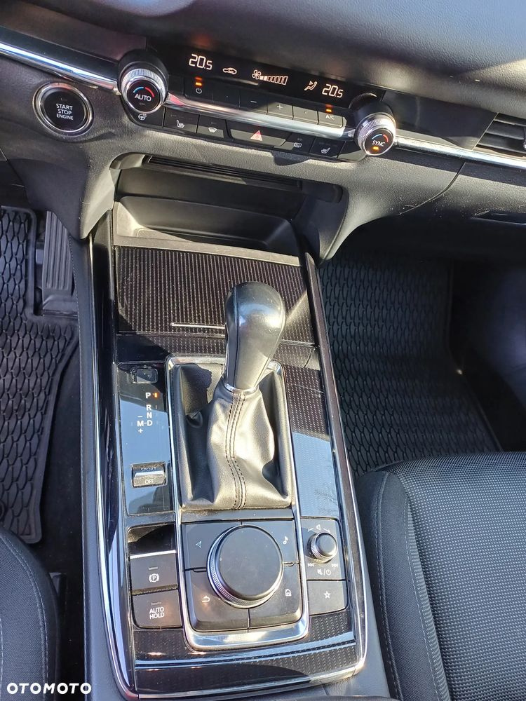 Mazda CX-30 2.0 mHEV Hikari 2WD - 10