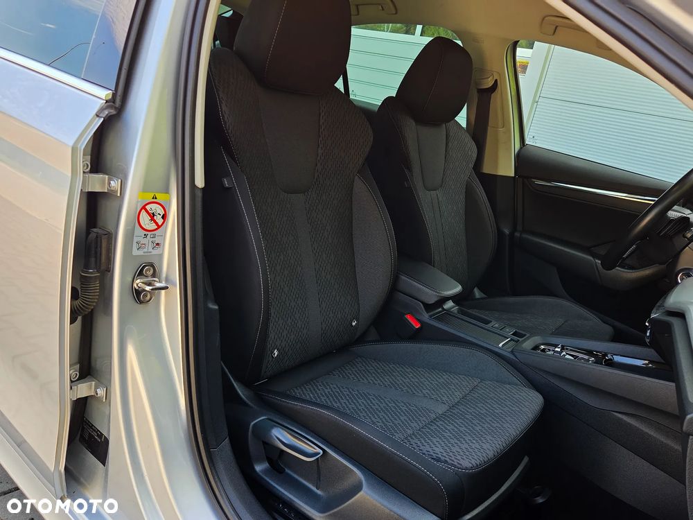 Skoda Octavia 2.0 TSI 4x4 Style DSG - 19