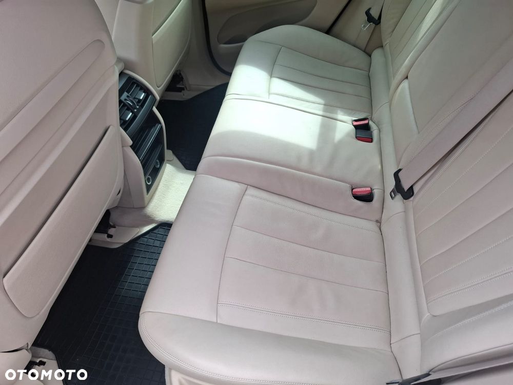 BMW X6 - 11
