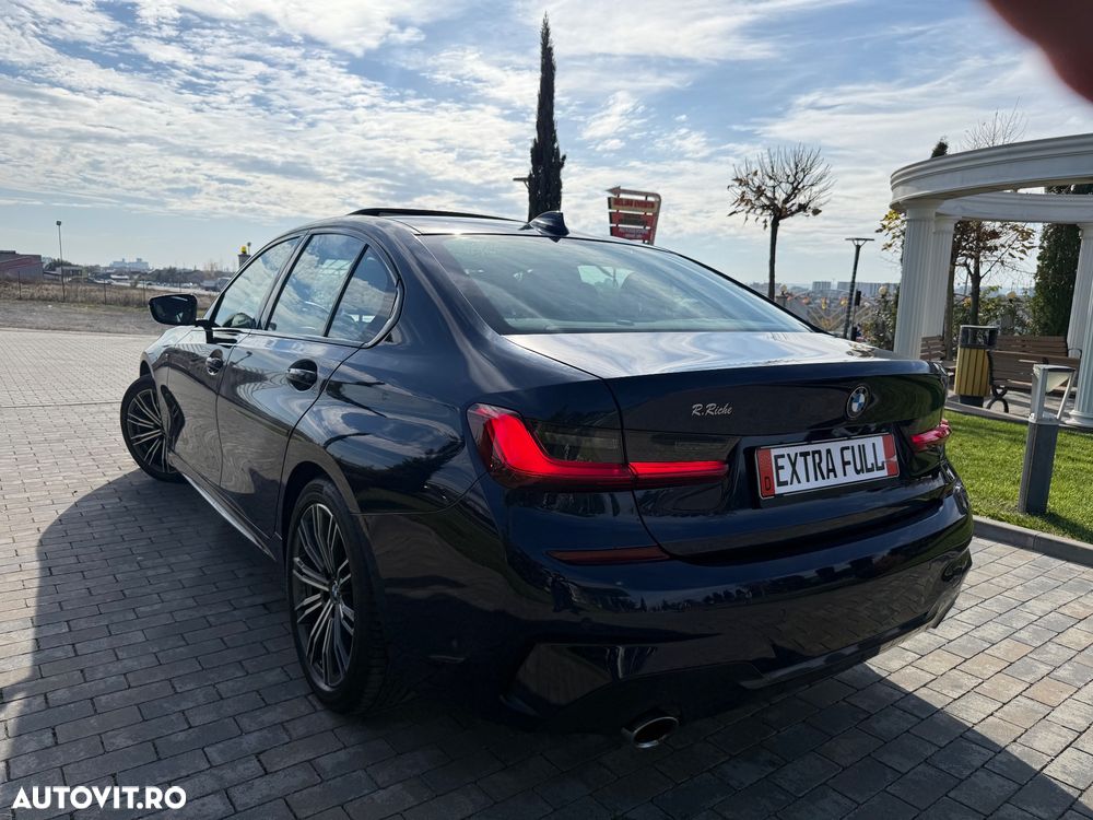 BMW Seria 3 330i AT - 2