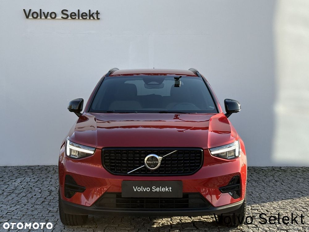 Volvo XC 40 2024