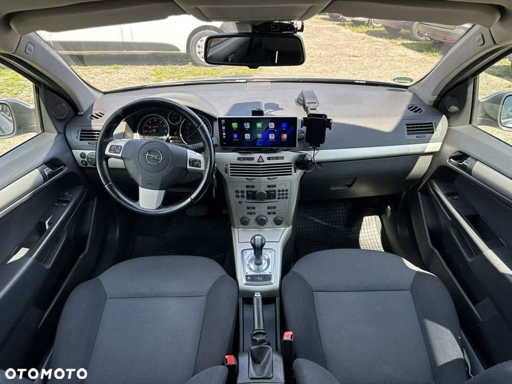 Opel Astra - 17