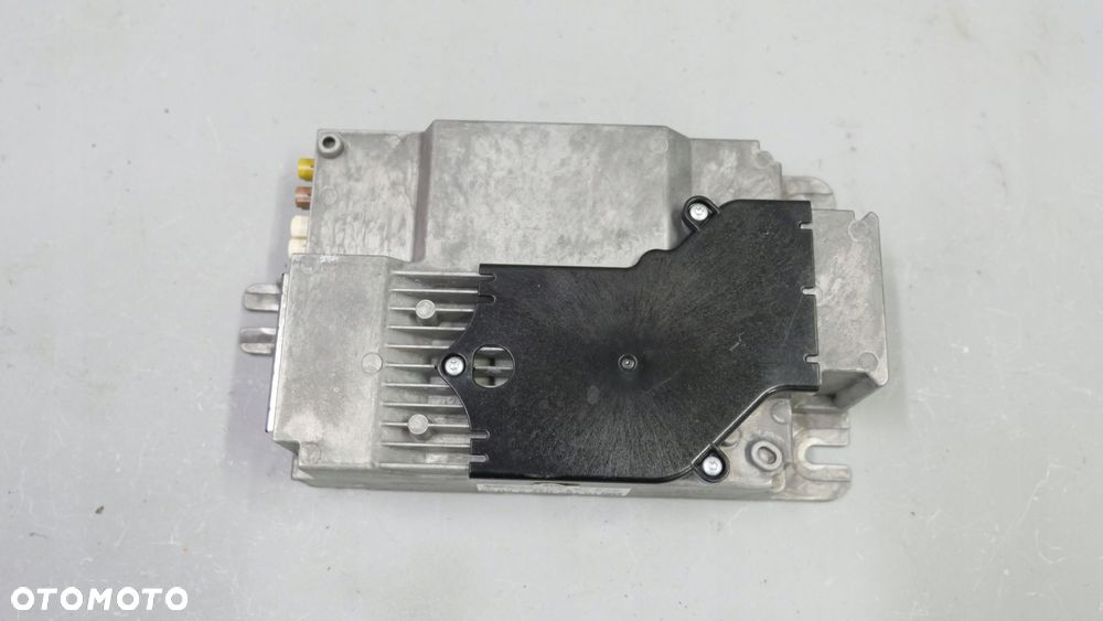 bmw g20 g30 wzmacniacz audio mid dab harman 5a2d564 - 2