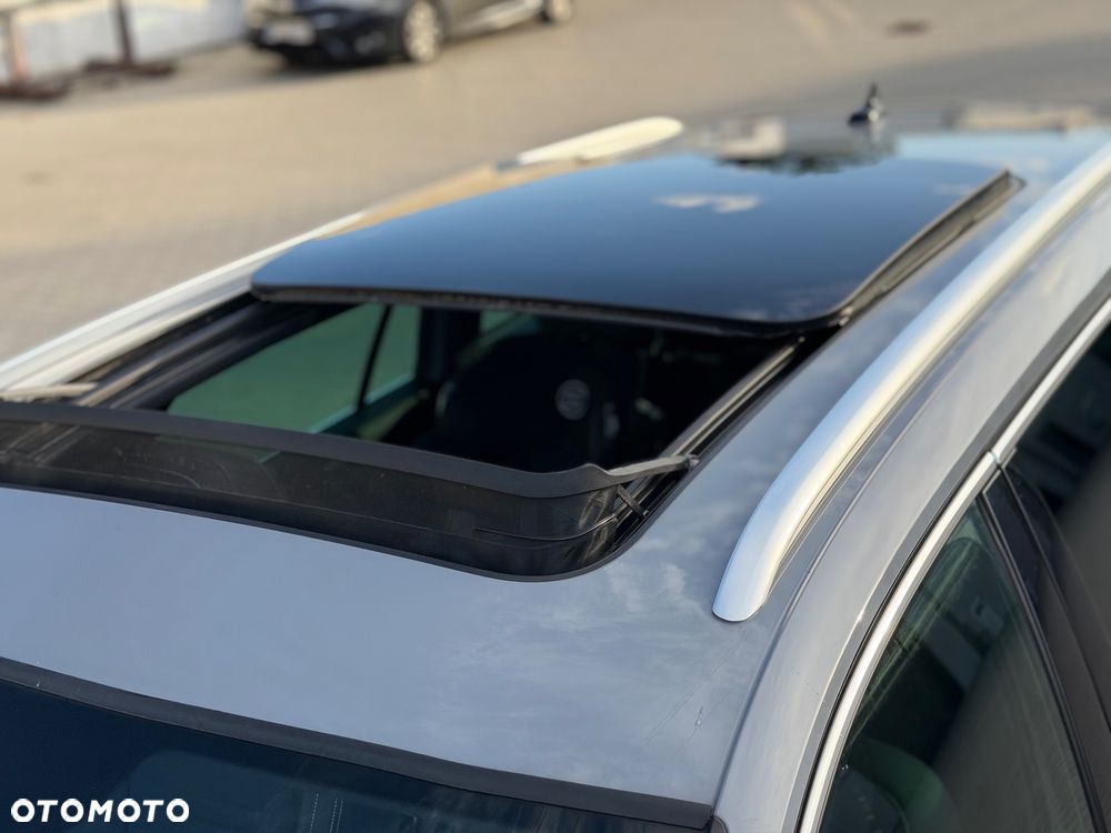 Volkswagen Passat 2.0 TDI Business DSG - 17