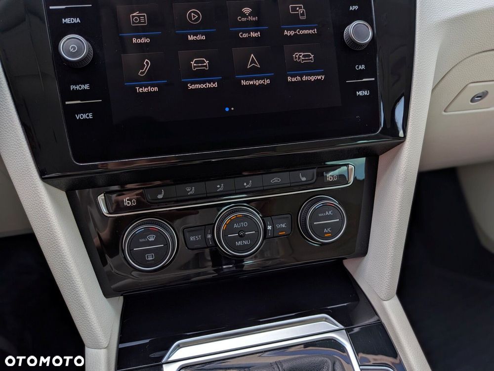 Volkswagen Passat 1.5 TSI EVO Highline DSG - 28