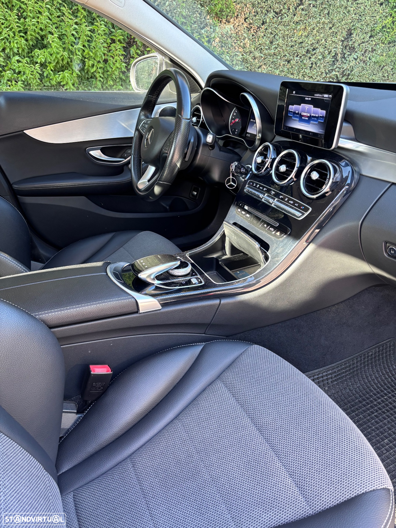 Mercedes-Benz C 350 e - 5