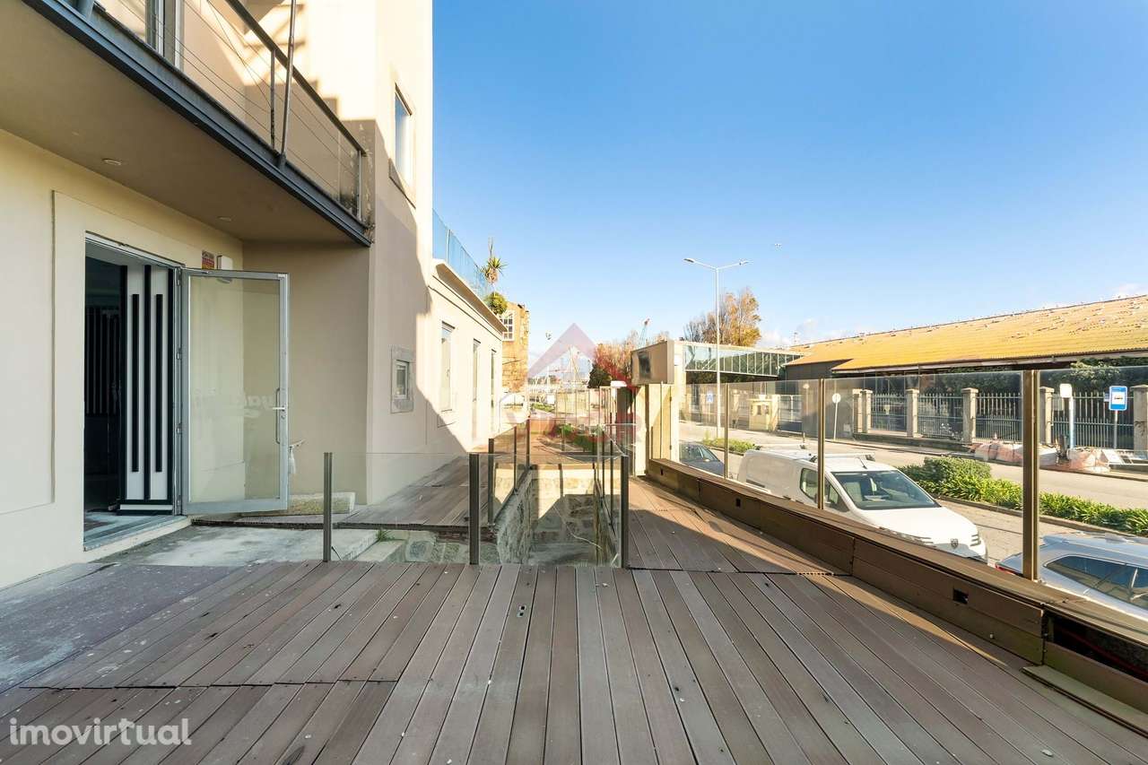 Espaço comercial com 503 m² — Leça da Palmeira - Grande imagem: 3/25