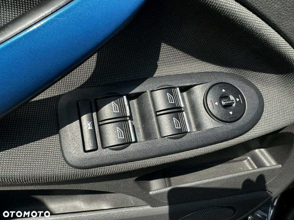 Ford Kuga - 15