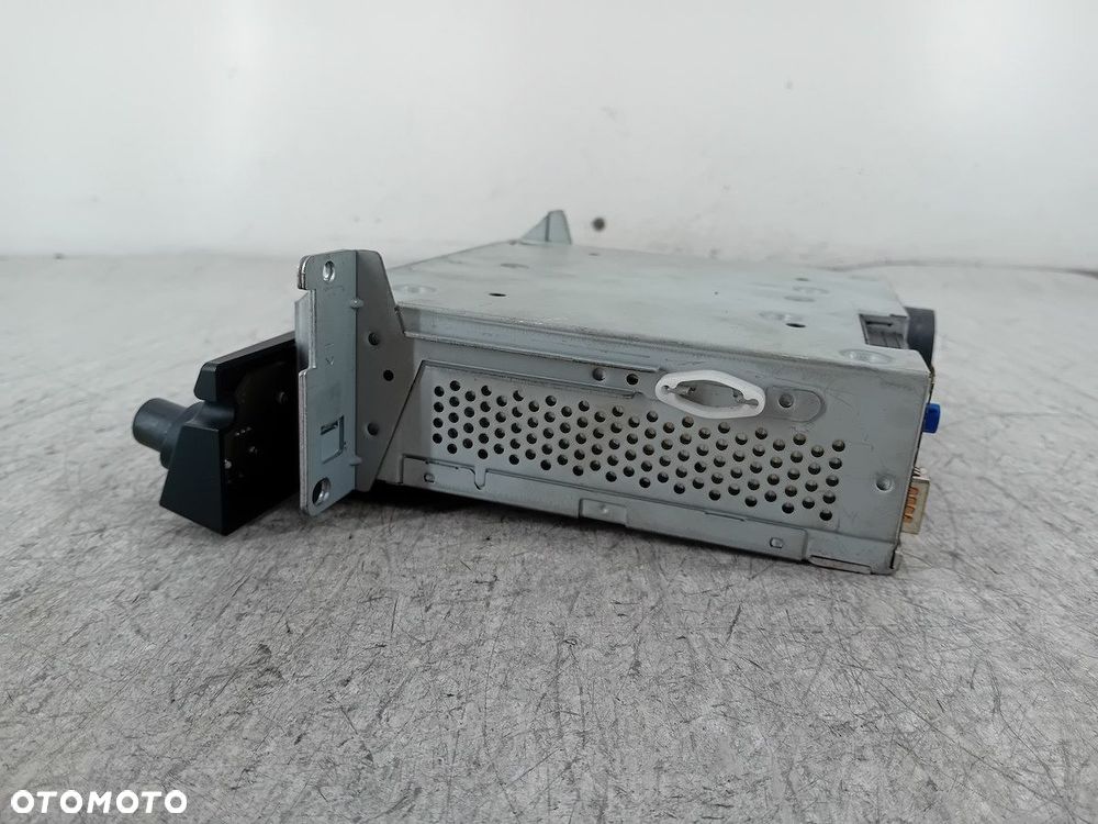 RADIO  BMW E61 65.12-6944004 - 4