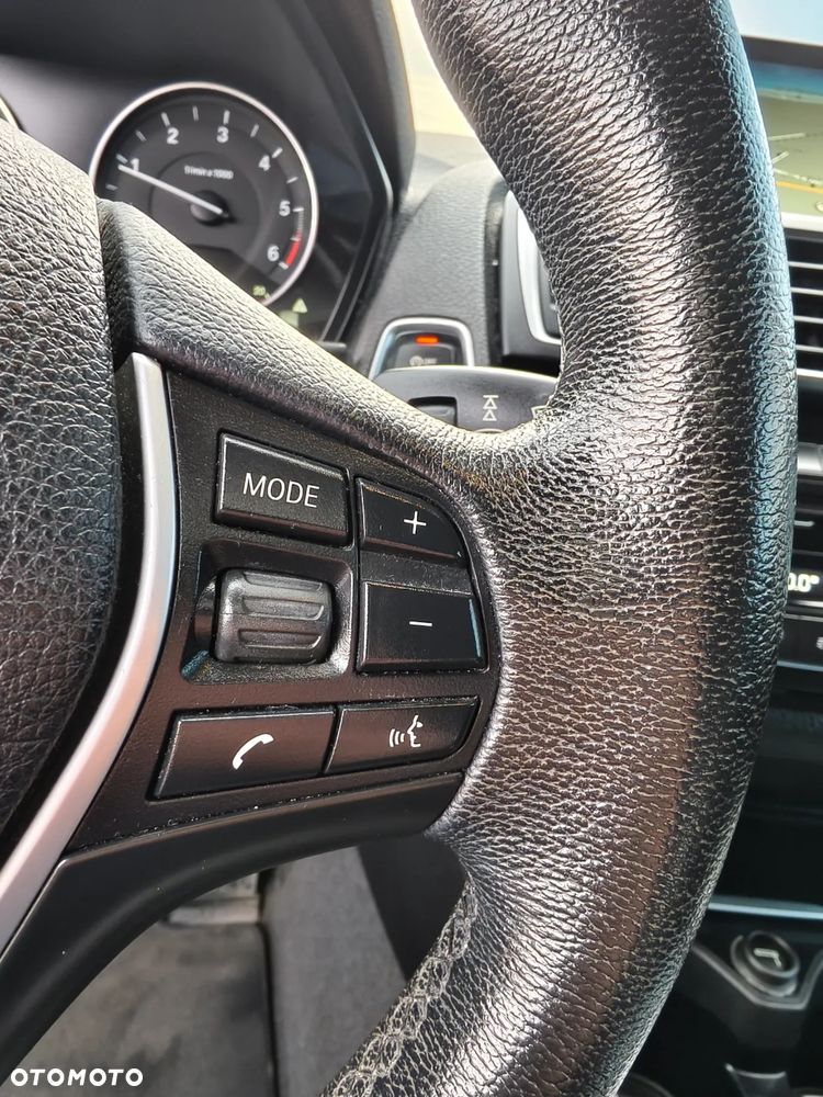 BMW Seria 1 120d Sport-Aut Sport Line - 22