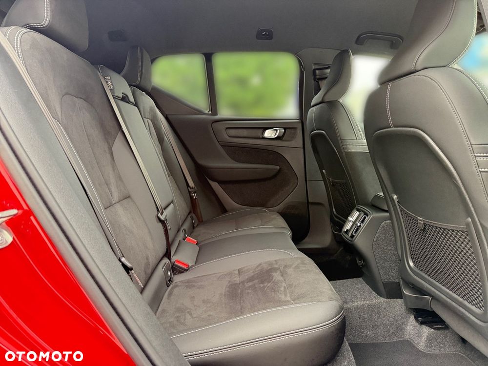 Volvo XC 40 - 28