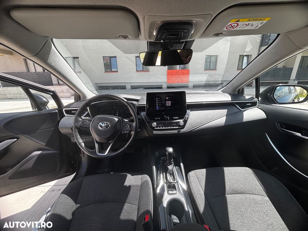Toyota Corolla - 8