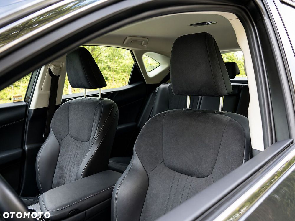 Lexus NX 350h Elegance 2WD - 16